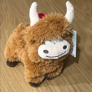 Animated Christmas Highland Cow